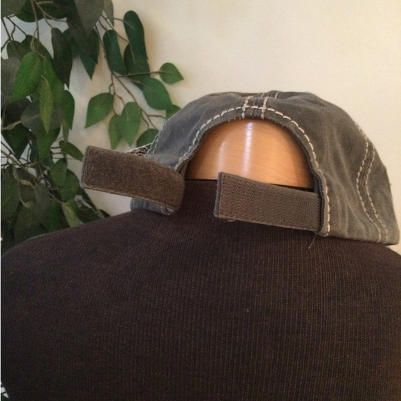 SOLD The Spring Shop Gray Distressed 'Sun Kissed' Cap One Size Fits Most - Picture 5 of 11